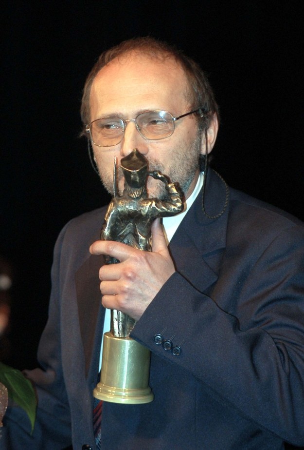 Andrzej Hudziak odbiera nagrodę za rolę Konrada w przedstawieniu "Kalkwerk" /Jacek Bednarczyk /PAP