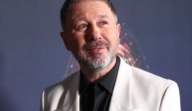 Andrzej Piaseczny był kiedyś zakochany w sporo starszej kobiecie. Wychowywał jej synów