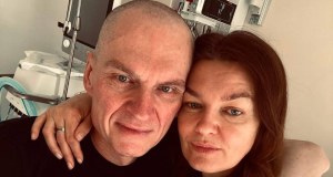 Andrzej Poczobut wreszcie z żoną. Wzruszające zdjęcie