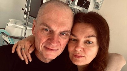 Andrzej Poczobut wreszcie z żoną. Wzruszające zdjęcie