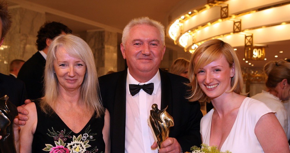 Andrzej Turski z żoną i córką (2006 r.) /- /East News