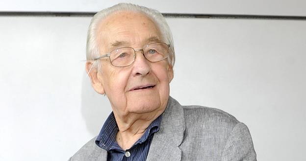 Andrzej Wajda mówi, że "Kanał" pokazał, jak daleko ludzie są zdecydowani zajść dla idei /AKPA