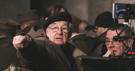 Andrzej Wajda na planie filmu "Katyń" /