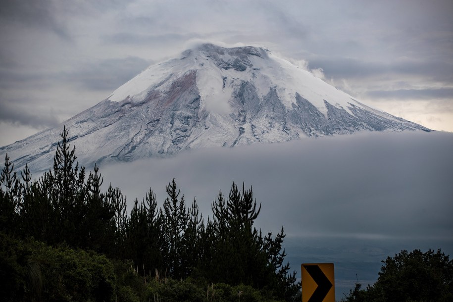 Andy to łańcuch górski w Ameryce Południowej na terytorium Wenezueli, Kolumbii, Ekwadoru, Peru, Boliwii, Chile i Argentyny /JOSE JACOME /PAP/EPA