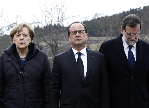 Angela Merkel, Francois Hollande i Mariano Rajoy /CHRISTOPHE ENA / POOL /PAP/EPA