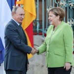 Angela Merkel gani Europę. "Żałuję"