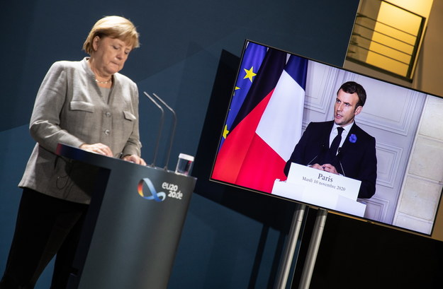 Angela Merkel i Emmanuel Macron /Andreas Gora - Pool  /PAP/EPA