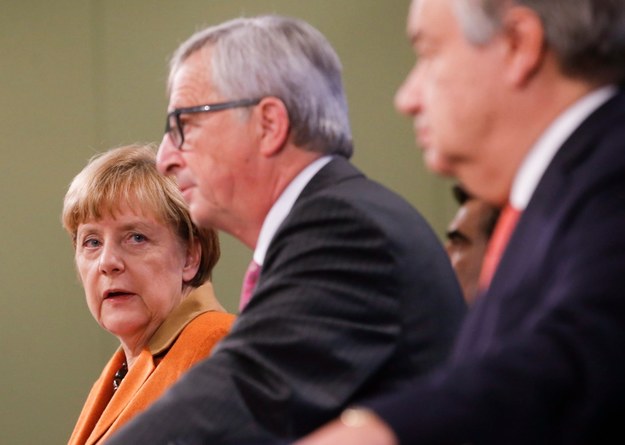 Angela Merkel i Jean-Claude Juncker /OLIVIER HOSLET /PAP/EPA
