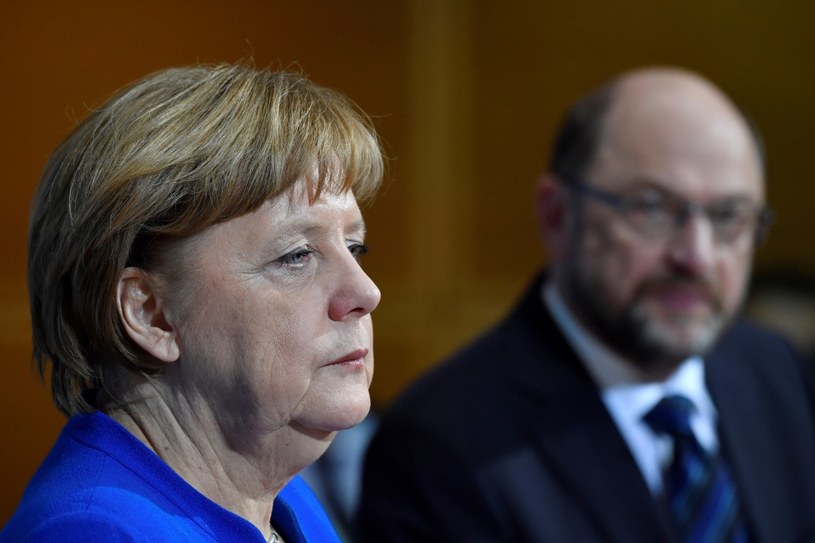 Angela Merkel i Martin Schulz /JOHN MACDOUGALL /AFP