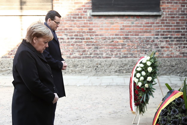 Angela Merkel i Mateusz Morawiecki w Auschwitz /Łukasz Gagulski /PAP