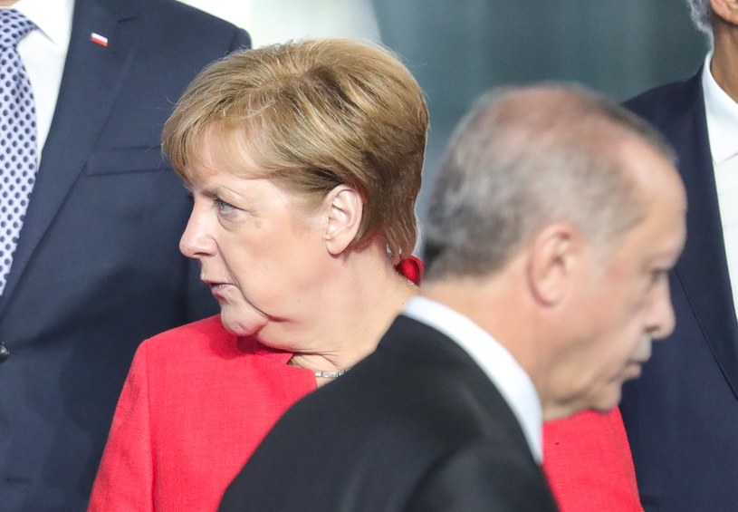 Angela Merkel i Recep Erdogan /ARMANDO BABANI  /PAP