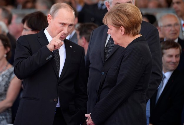 Angela Merkel i Władimir Putin /ALAIN JOCARD / POOL /PAP/EPA