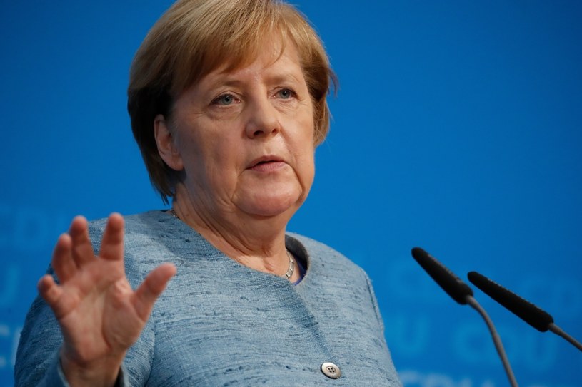 Angela Merkel wydaje rządowe pieniądze? /ODD ANDERSEN /AFP