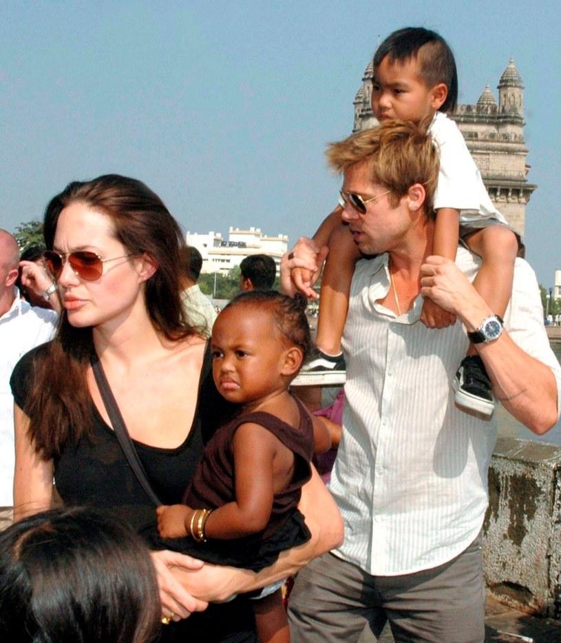 Angelina Jolie i Brad Pitt mają 6 dzieci /STR /PAP/EPA