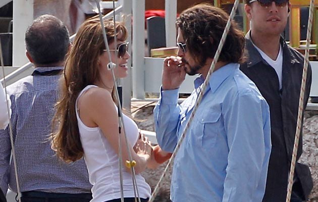 Angelina Jolie i Johnny Depp na planie &nbsp; /Splashnews