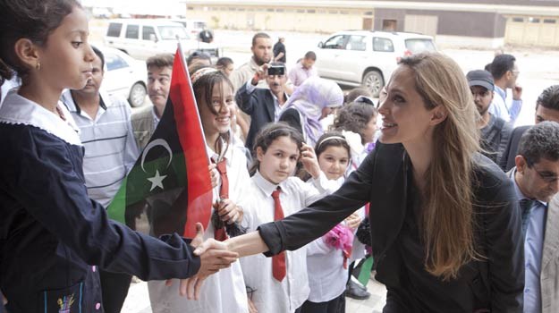 Angelina Jolie podczas swojej wizyty w Libii / fot. Handout /Getty Images/Flash Press Media