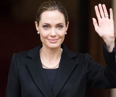 Angelina Jolie usunęła obie piersi!