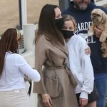 Angelina Jolie w szpitalu. Zdjęcia szczupłej gwiazdy niepokoją 