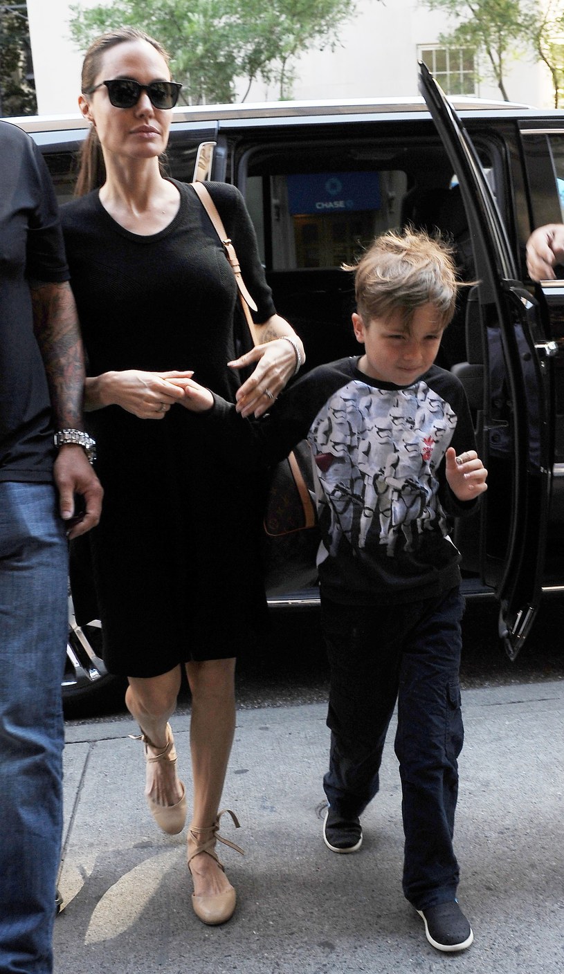 Angelina Jolie z synem /East News