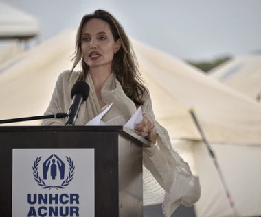 Angelina Jolie zrezygnowała z funkcji Specjalnego Wysłannika UNHCR. Powód? 