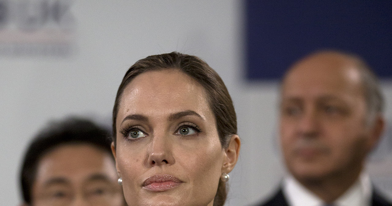 Angelina Jolie /Scarff /Getty Images