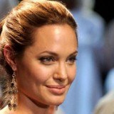 Angelina marzyła o "blondynku z niebieskimi oczami" /AFP