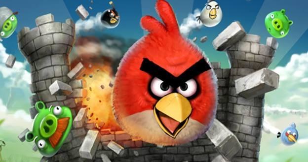 Angry Birds to istny fenomen - ilość pobrań gry przyprawia o zawrót głowy /Informacja prasowa