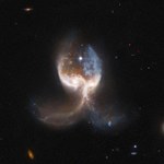Anielskie Skrzydła. Wyjątkowe odkrycie teleskopu Hubble'a 