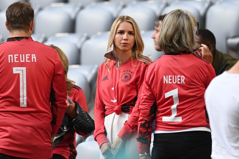 Anika Bissel na trybunach podczas meczu Niemcy - Francja /Markus Gilliar/GES-Sportfoto/dpa /Getty Images