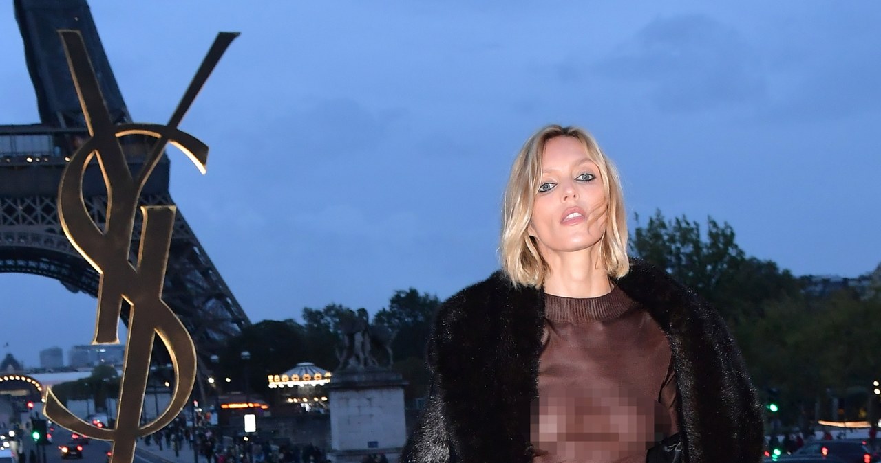 Anja Rubik na Paris Fashion Week /Dominique Charriau /Getty Images