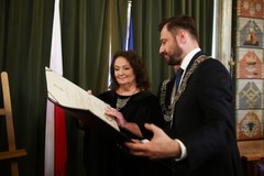 Anna Dymna honorową obywatelką Krakowa