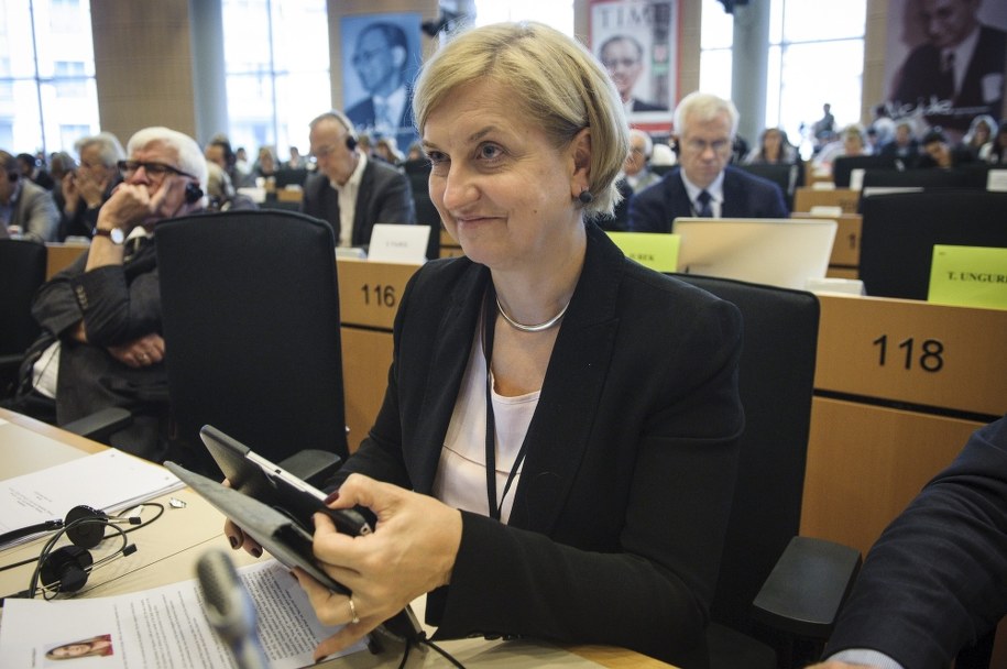 Anna Fotyga w Brukseli /Wiktor Dabkowski    /PAP