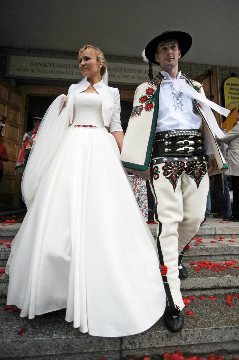 Anna Guzik i Wojciech Tylka w dniu ślubu /East News