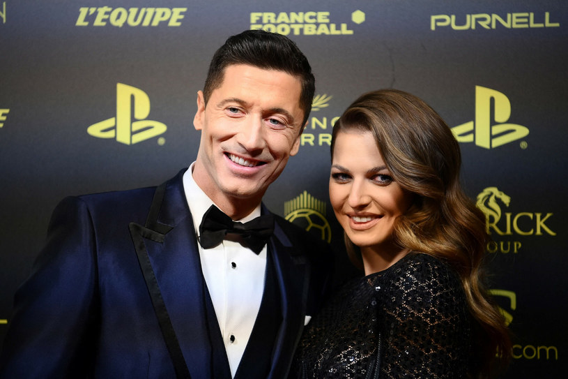 Anna i Robert Lewandowscy na gali Złotej Piłki 2021 /AFP FRANCK FIFE /East News