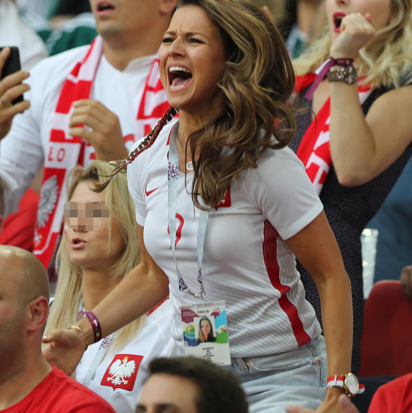 Anna Lewandowska na meczu Polska-Senegal /Pierre Teyssot / Splash News /East News