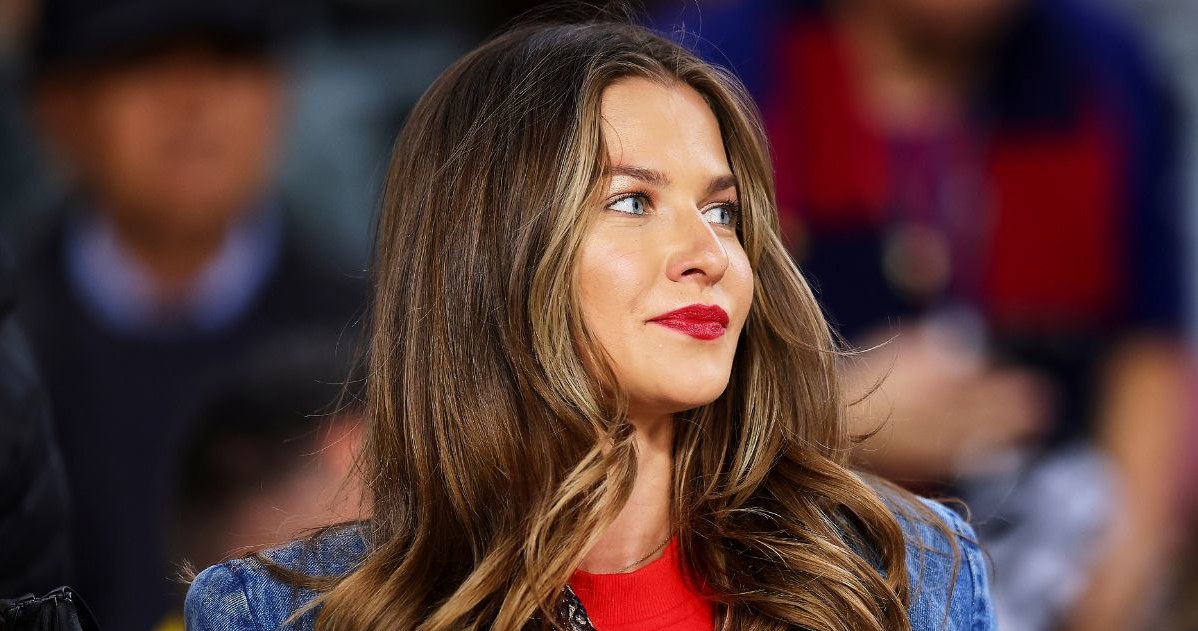 Anna Lewandowska żegna Camp Nou /Eric Alonso / Contributor /Getty Images