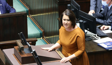 Anna Maria Siarkowska liczy na bunt w PiS. Chodzi o szczepienia