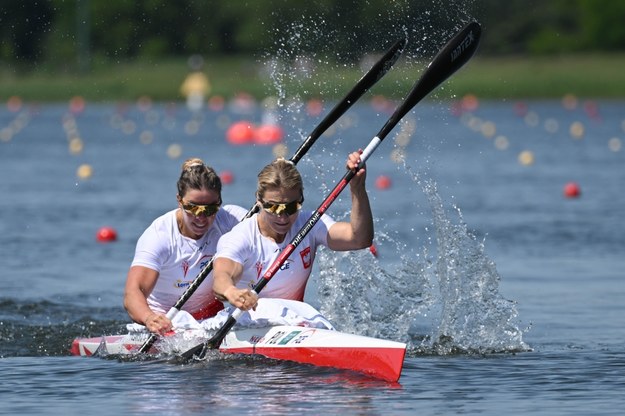 Anna Puławska (L) i Karolina Naja /	Jakub Kaczmarczyk   /PAP