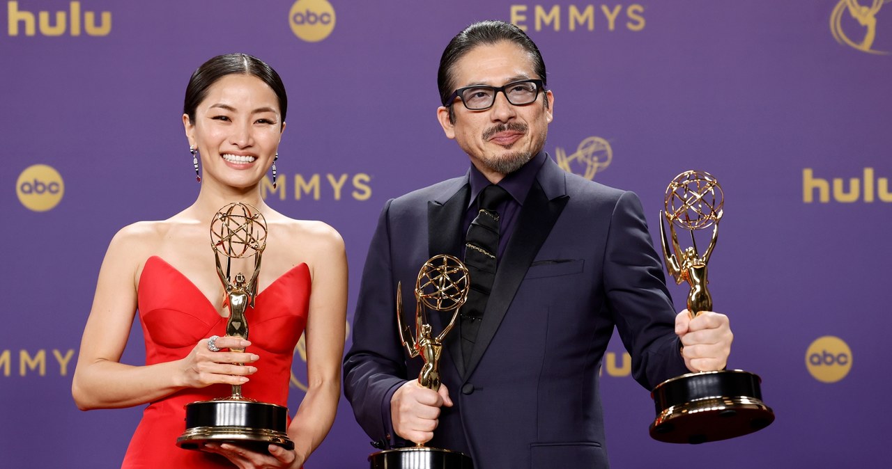 Anna Sawai i Hiroyuki Sanada z nagrodami Emmy za serial "Szogun" /Frazer Harrison / Staff /Getty Images