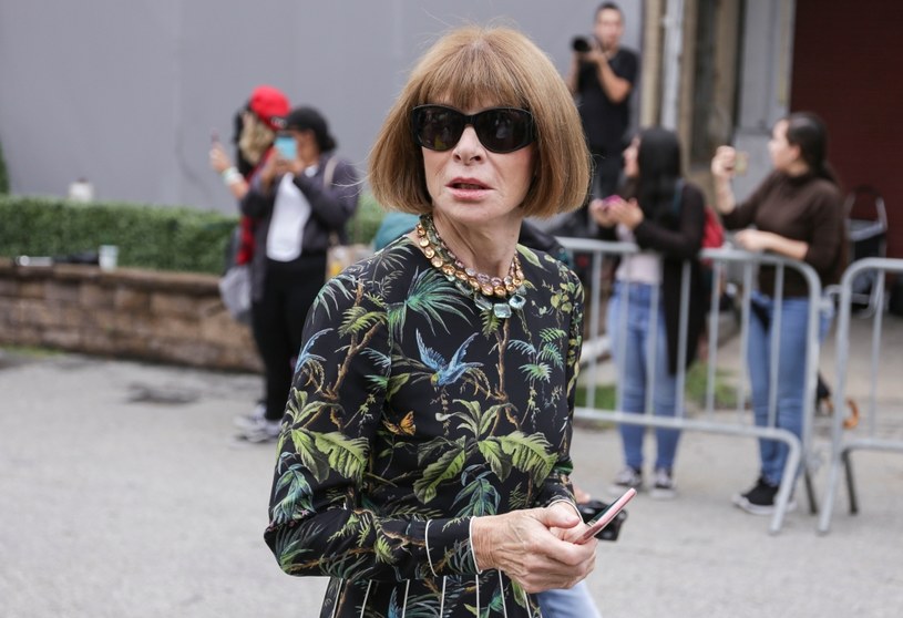 Anna Wintour jest ikoną fryzury bob /STRINGER /Getty Images