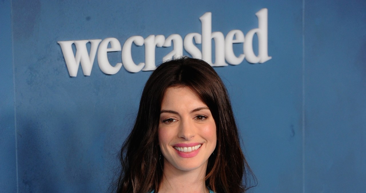 Anne Hathaway na premierze serialu /Albert L. Ortega /Getty Images