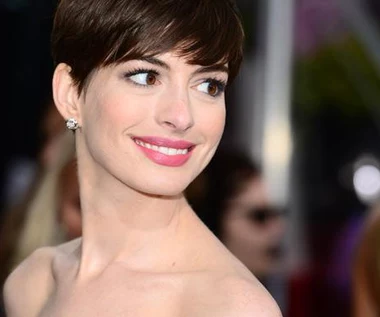 Anne Hathaway spanikowała