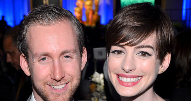 Anne Hathaway z mężem /Alberto E. Rodriguez /Getty Images