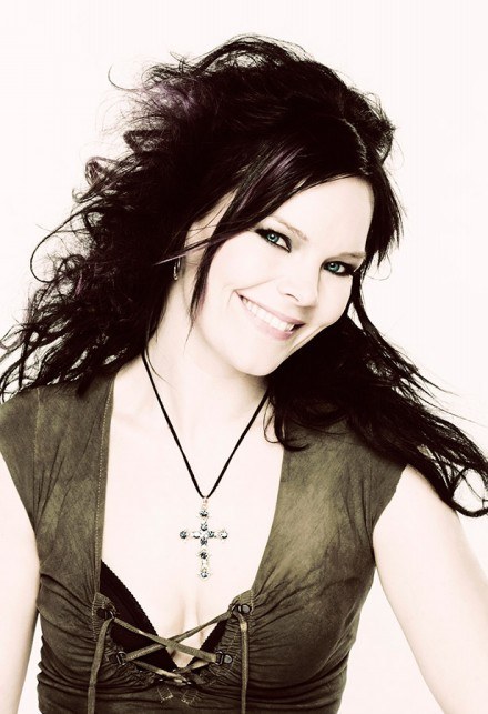 Annette Blyckert zastąpiła Tarję Turunen w Nightwish /