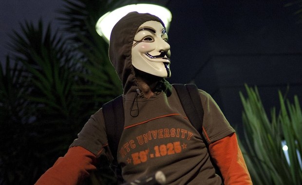 Anonymous mści się na zwolennikach ISIS po masakrze w Orlando. "Jestem gejem i jestem z tego dumny!"