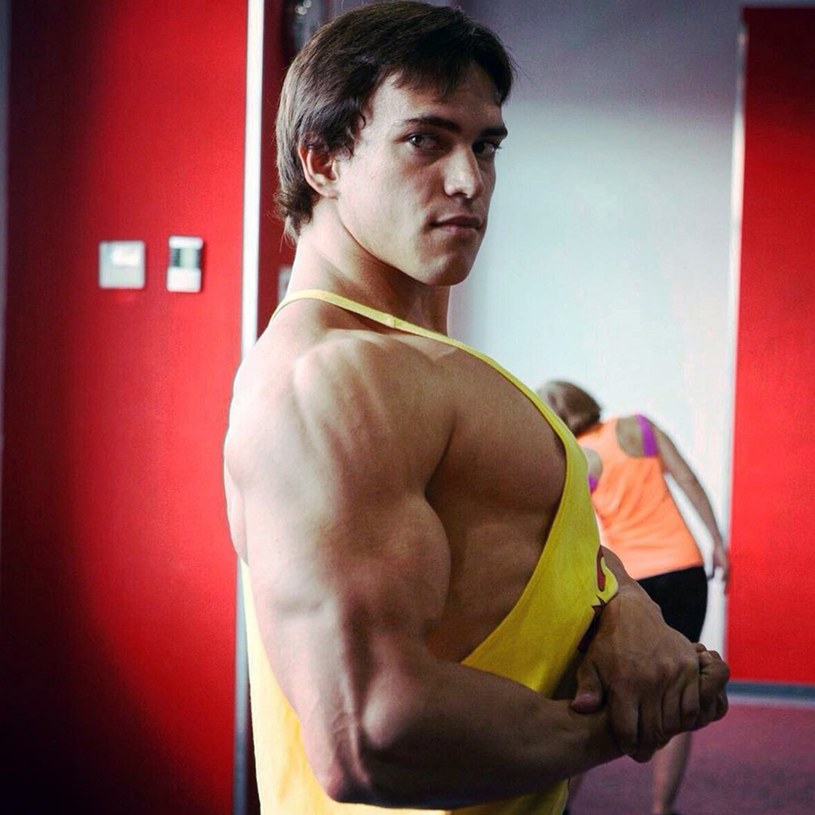 Anton Ryskin - 22-letni klon Arnolda Schwarzeneggera /East News