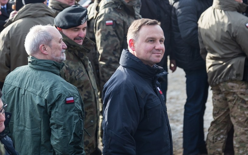 Antoni Macierewicz i Andrzej Duda /Krzysztof Kaniewski/REPORTER /East News