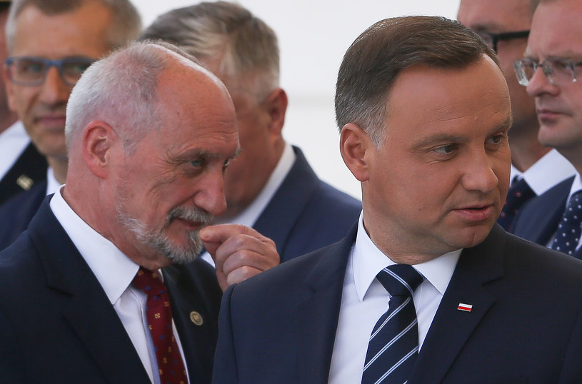 Antoni Macierewicz i Andrzej Duda /Michal Dyjuk /Agencja FORUM