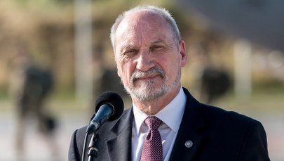 Antoni Macierewicz: Lot ministra obrony Rosji musi zostać przeanalizowany