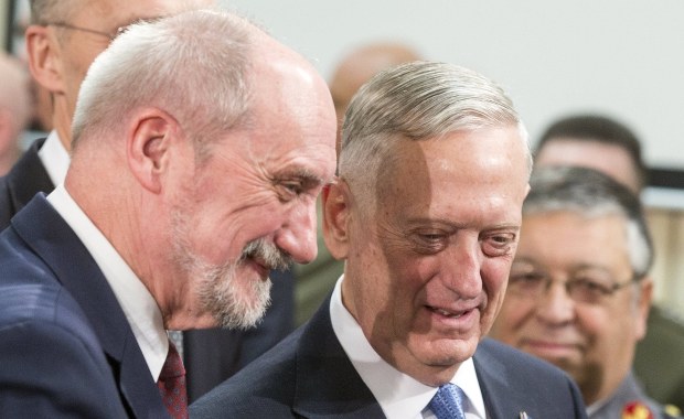 Antoni Macierewicz: Najwyższy czas, by NATO włączyło się w wyjaśnianie katastrofy smoleńskiej